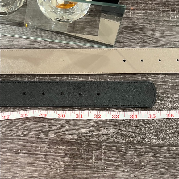 2 Tory Burch Black and Brown Belts with Metallic Logo Buckles both reversible - Picture 4 of 11